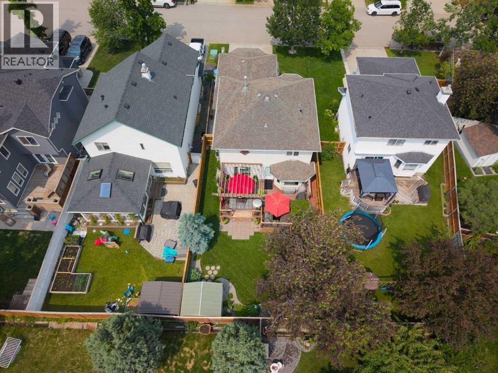 217 Douglas Glen Close SE — photo 39