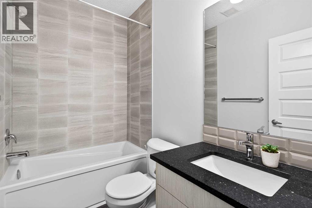 1076 Southwinds Green SW — photo 32