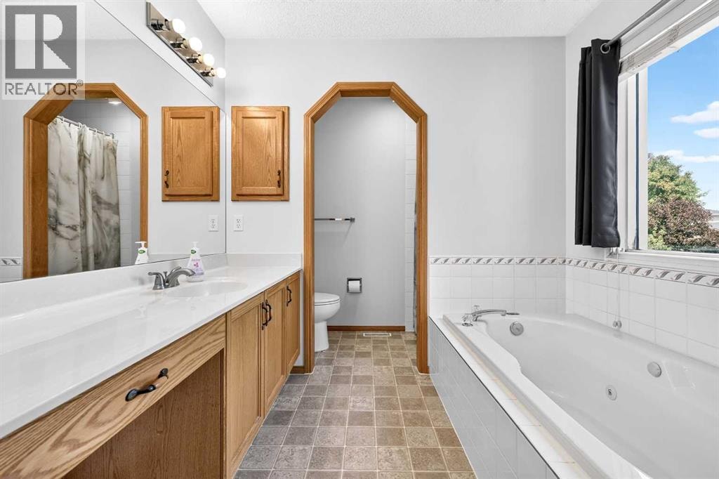 72 Douglas Park Boulevard SE — photo 5