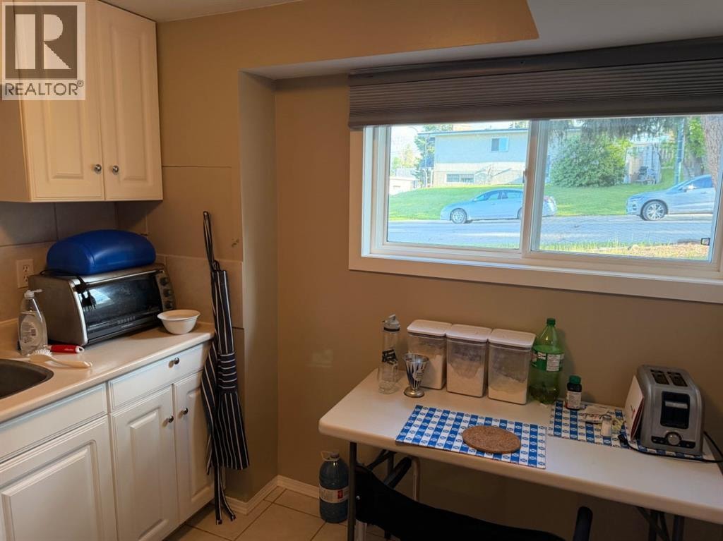 11129 - 11131 Sacramento Drive SW — photo 16