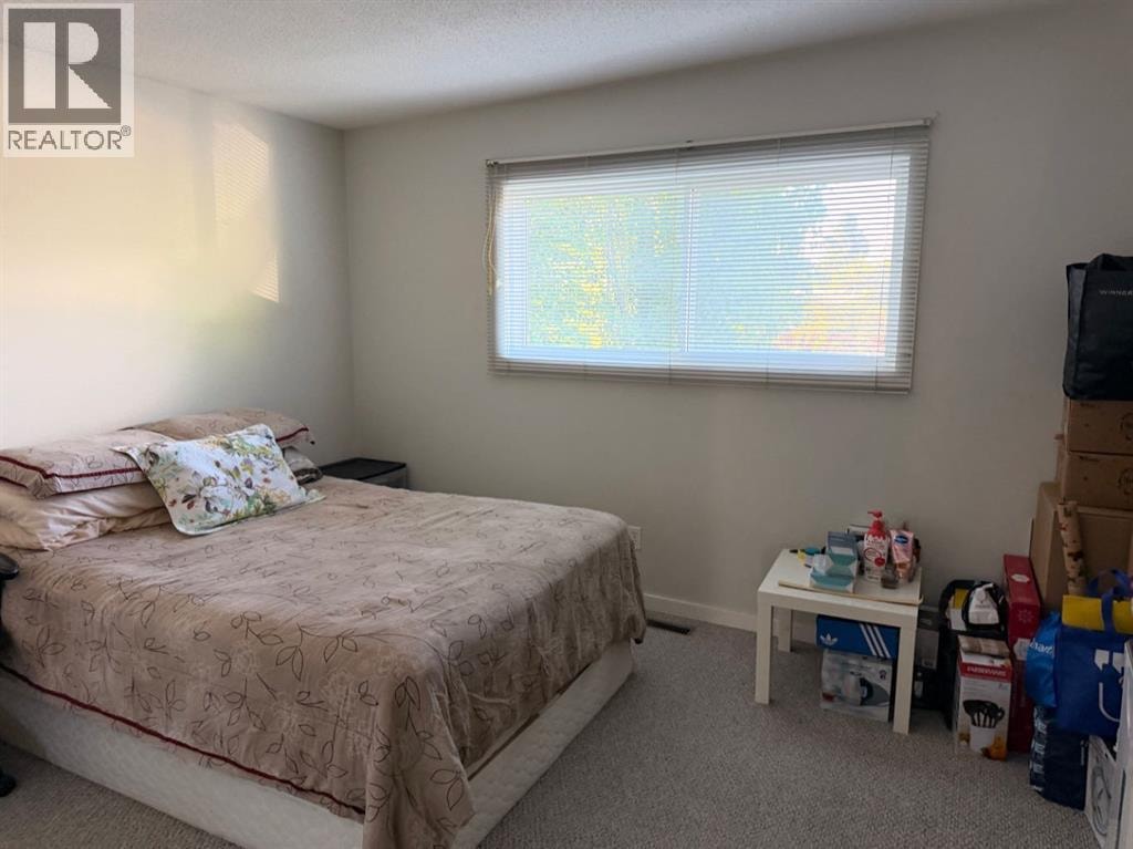11129 - 11131 Sacramento Drive SW — photo 24