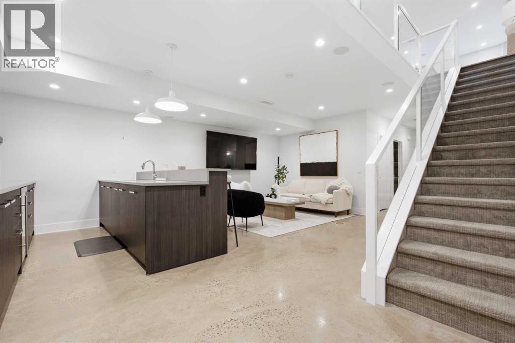 4318 17 Street SW — photo 24