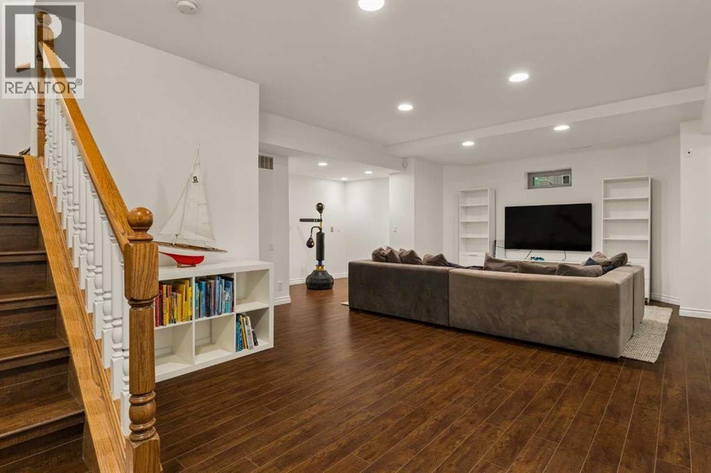 3229 2 Street SW — photo 39