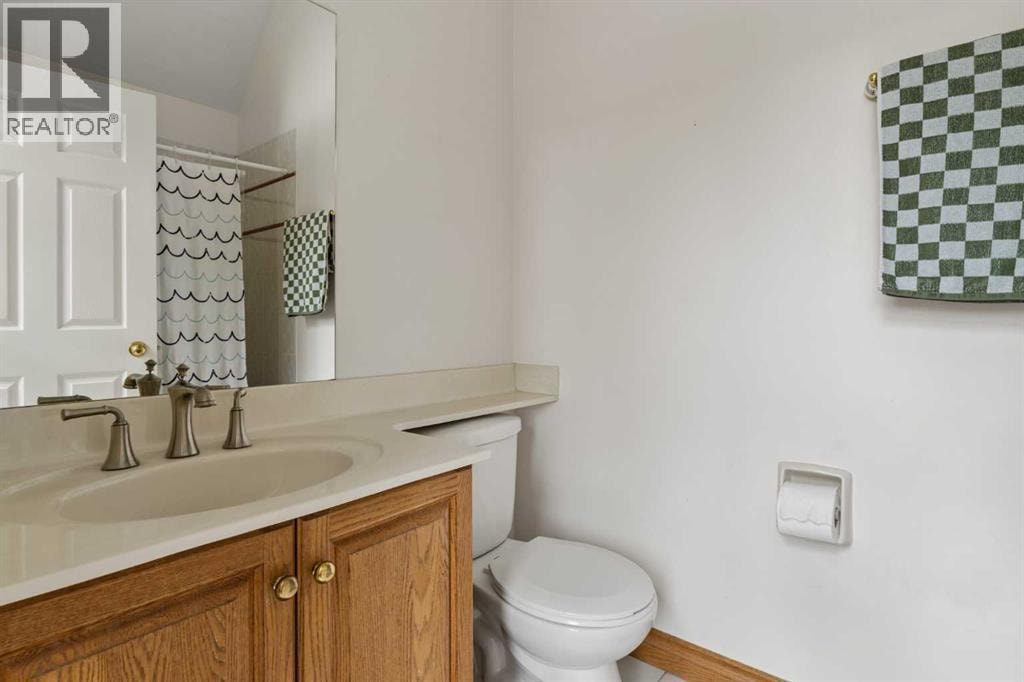 3229 2 Street SW — photo 36