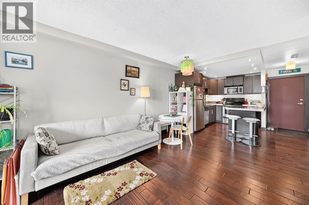 304, 1301 17 Avenue NW — photo 12