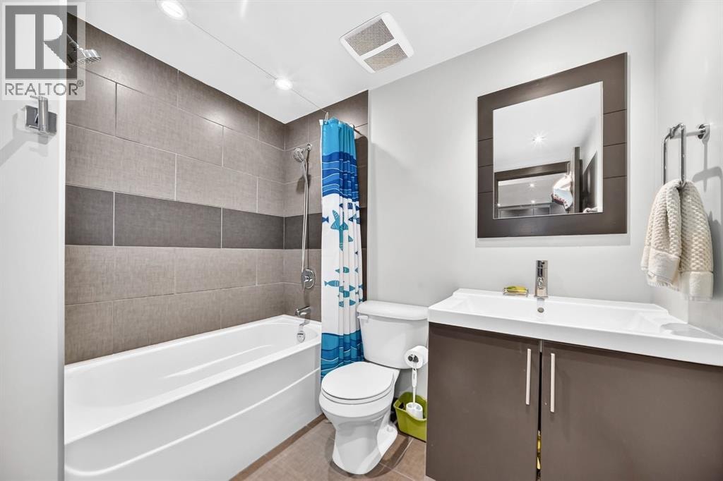 304, 1301 17 Avenue NW — photo 19