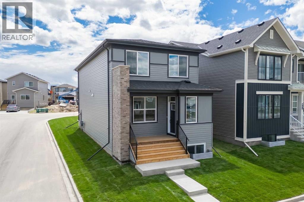3130 Chinook Winds Drive SW — photo 1