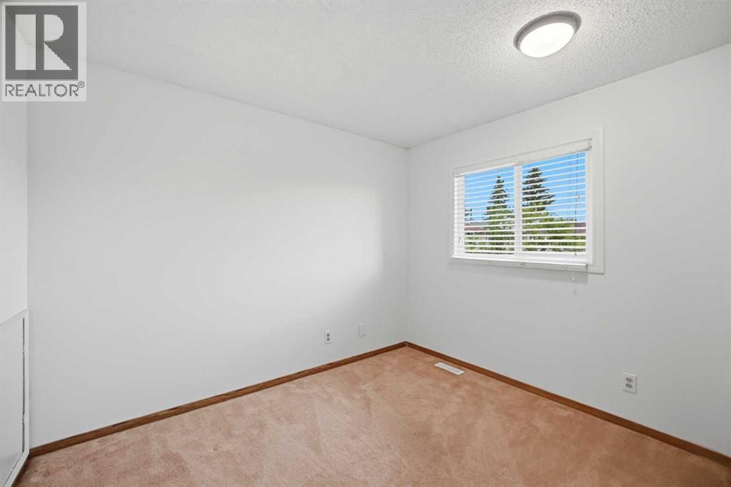 5608 Rundlehorn Drive NE — photo 19