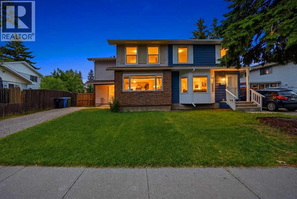 5608 Rundlehorn Drive NE — photo 1