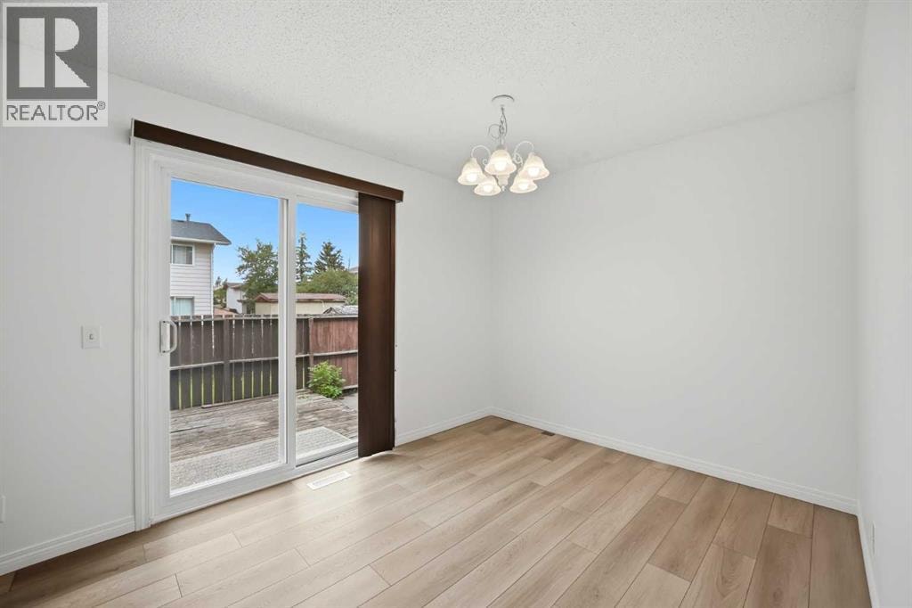 5608 Rundlehorn Drive NE — photo 9