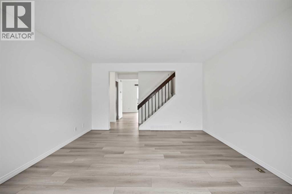 5608 Rundlehorn Drive NE — photo 7