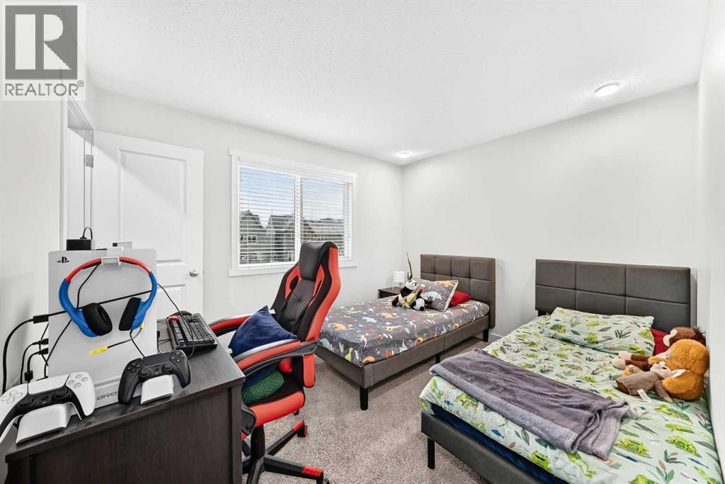 112 Carrington Boulevard NW — photo 28