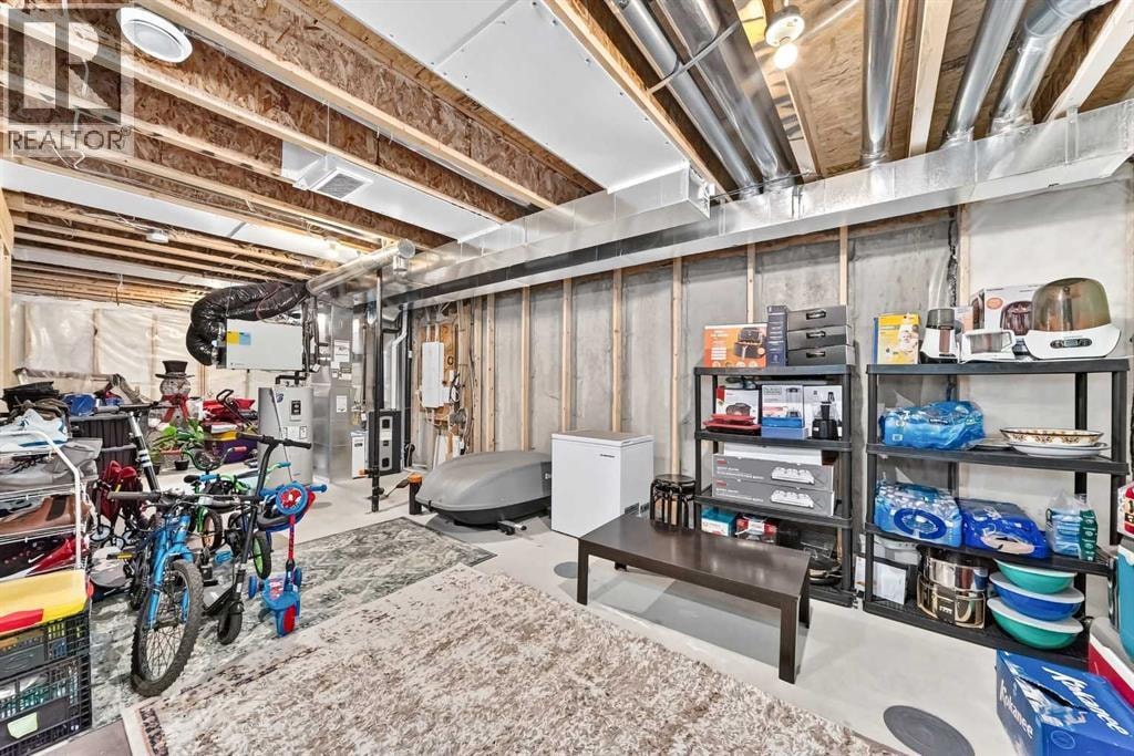 112 Carrington Boulevard NW — photo 37