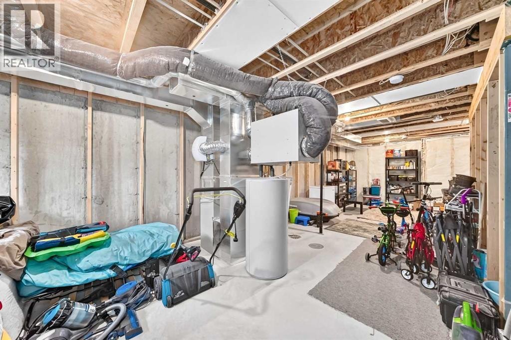 112 Carrington Boulevard NW — photo 41