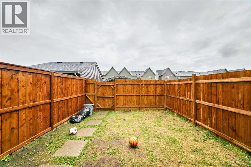 112 Carrington Boulevard NW — photo 43