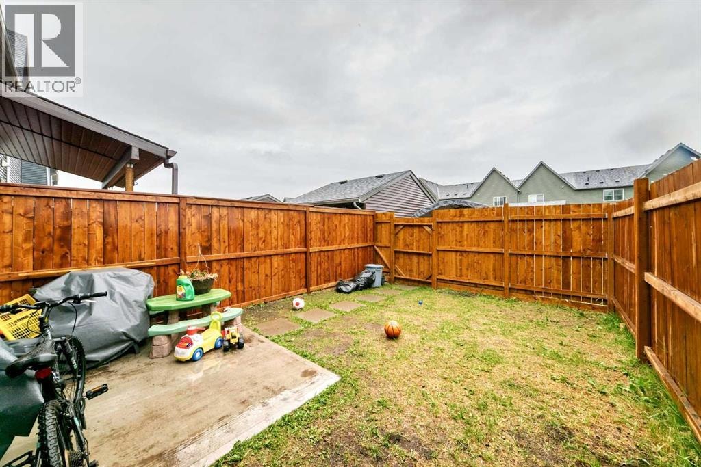 112 Carrington Boulevard NW — photo 44