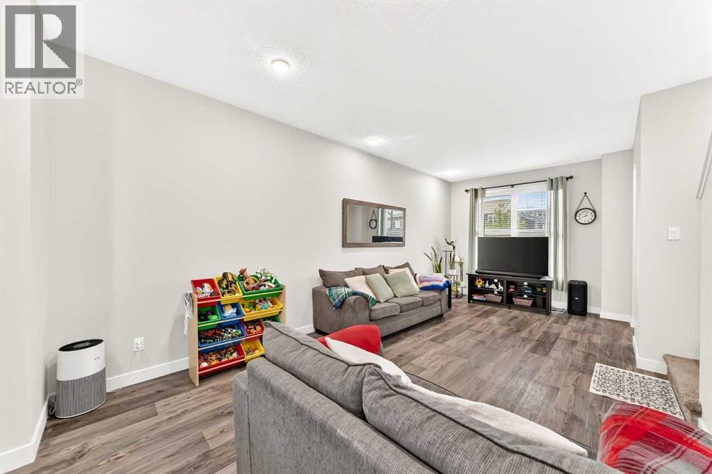 112 Carrington Boulevard NW — photo 7