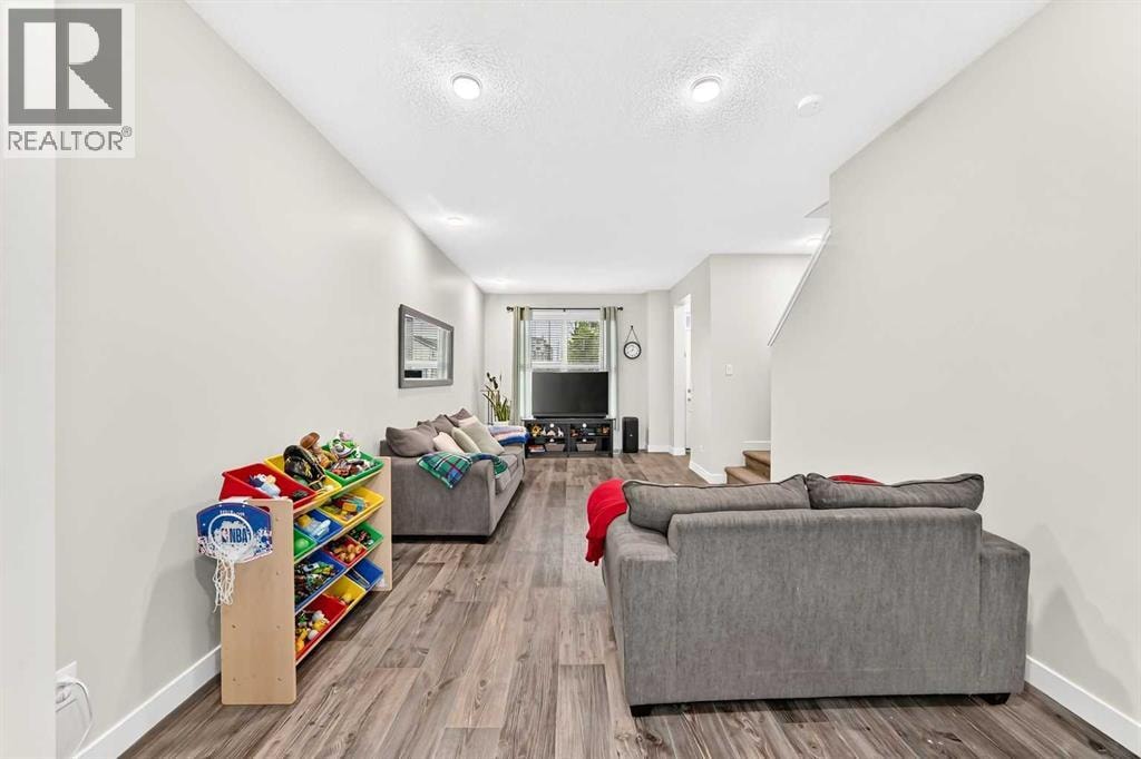 112 Carrington Boulevard NW — photo 8