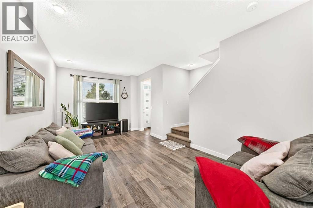 112 Carrington Boulevard NW — photo 9