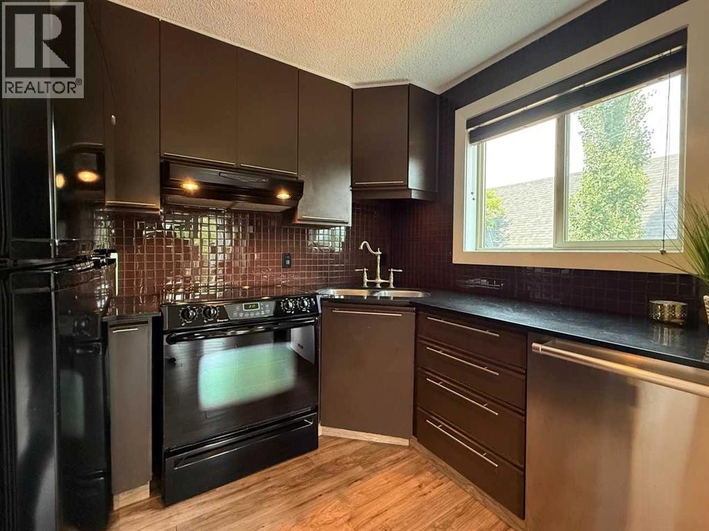 314, 808 Royal Avenue SW — photo 2