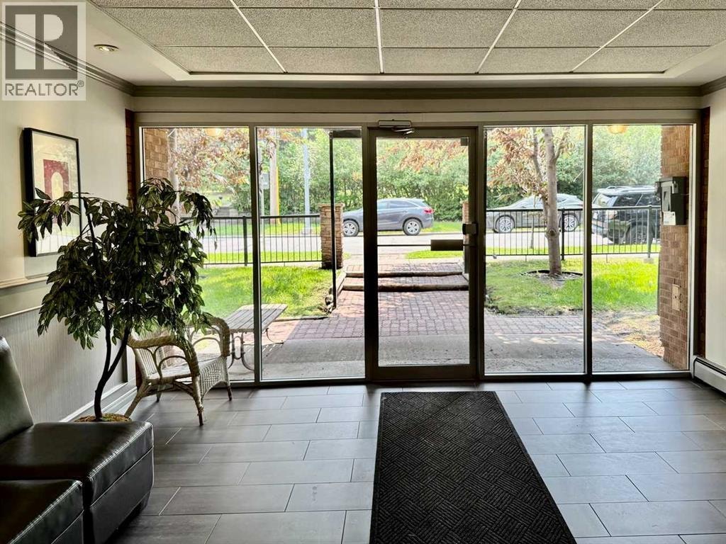 314, 808 Royal Avenue SW — photo 23