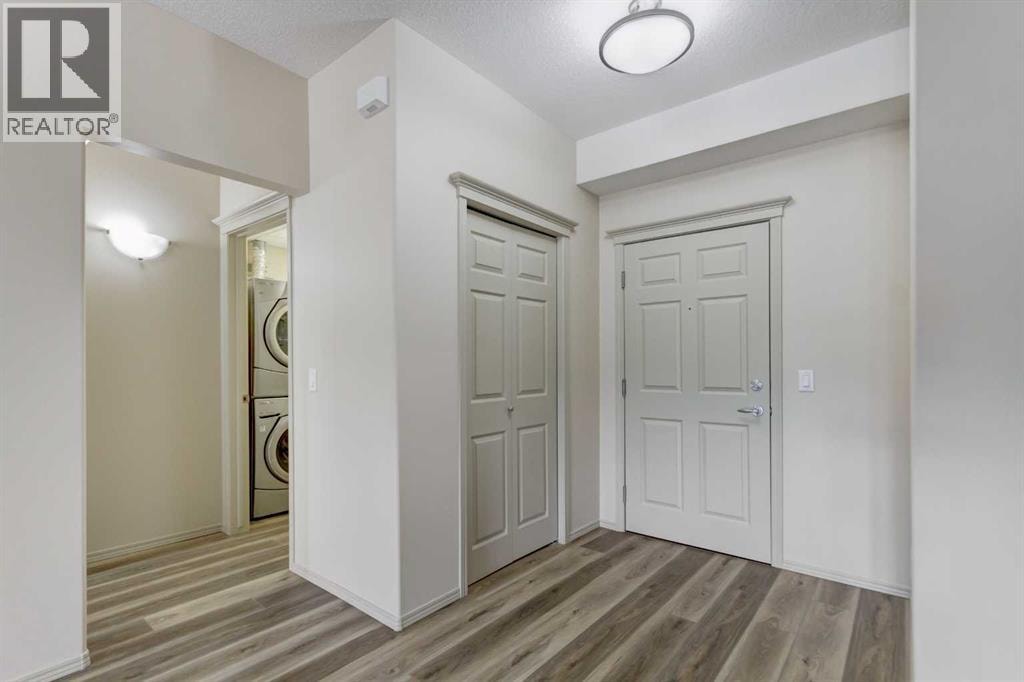146, 15 Everstone Drive SW — photo 3