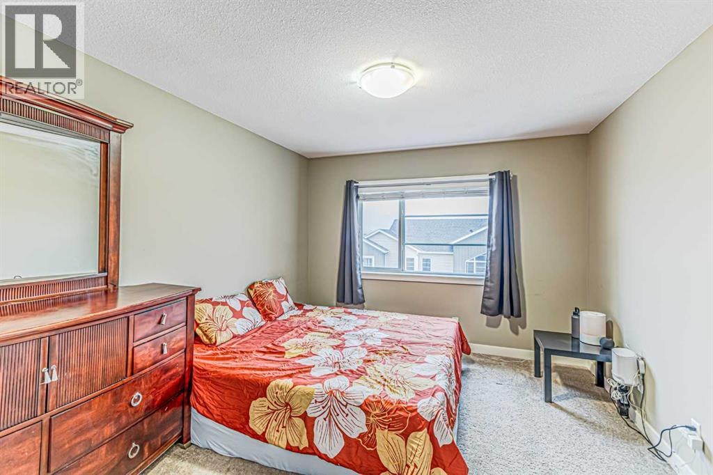 535 Redstone View NE — photo 16
