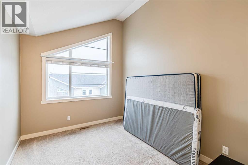 535 Redstone View NE — photo 18