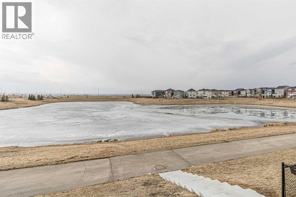 535 Redstone View NE — photo 25