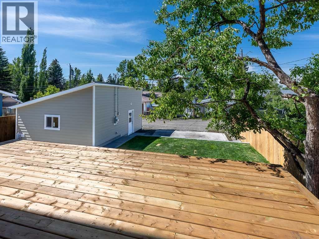 3520 Bulyea Crescent NW — photo 12
