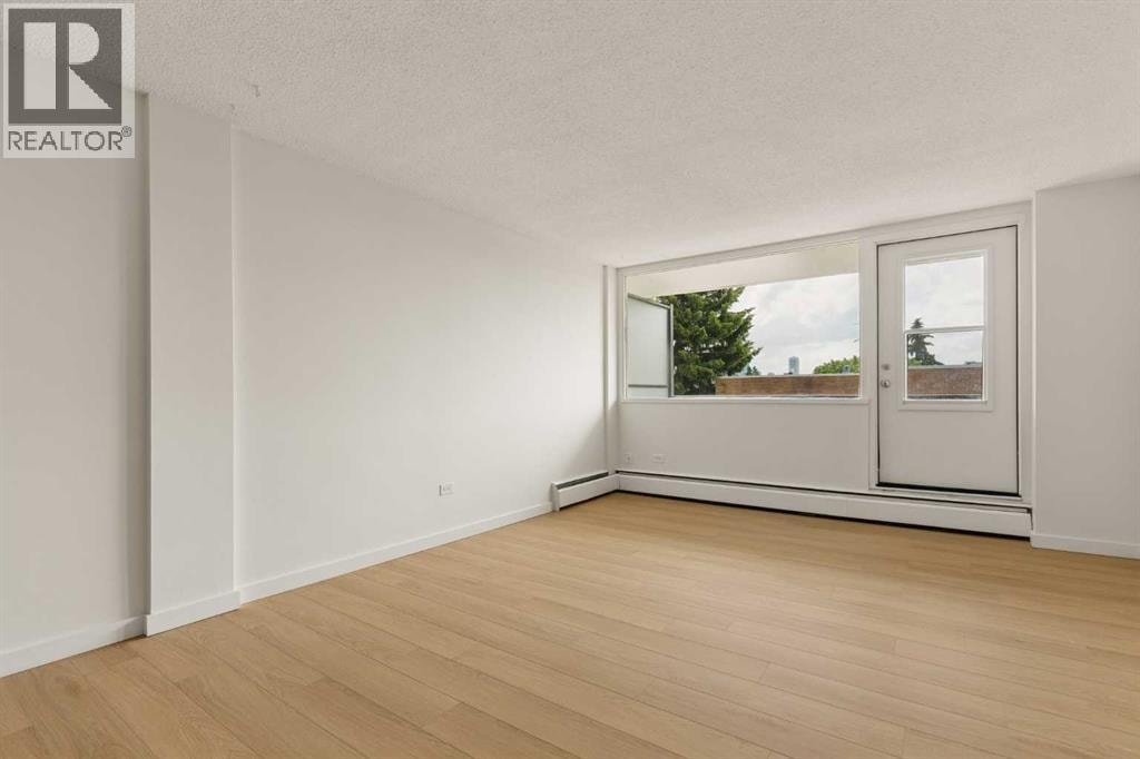 354, 1620 8 Avenue NW — photo 7