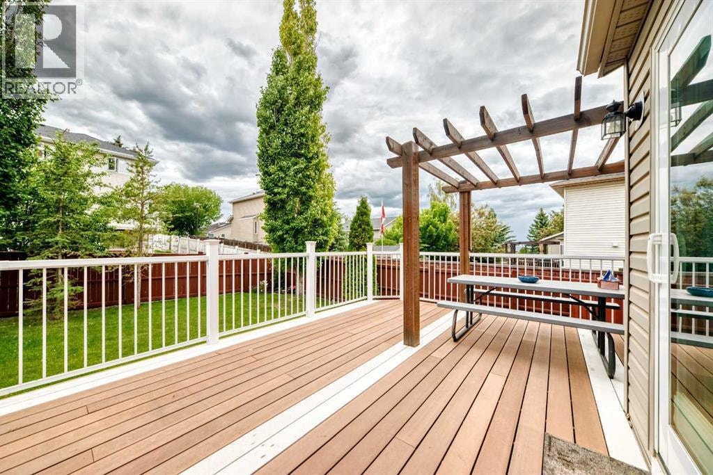 383 Edgebrook Rise NW — photo 43