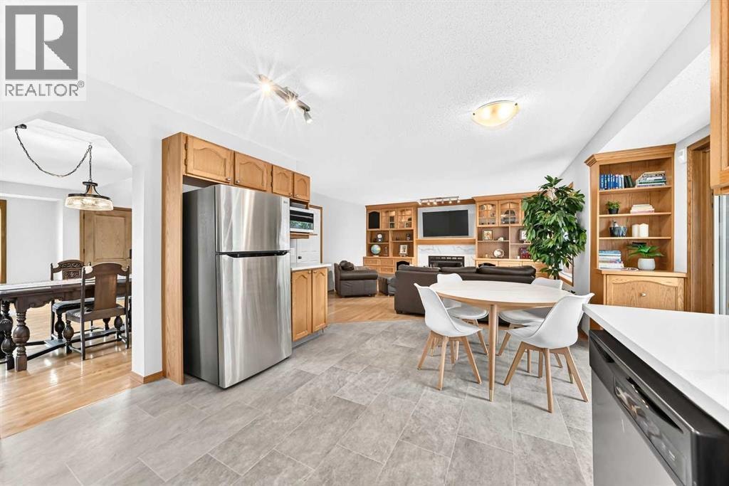 383 Edgebrook Rise NW — photo 9