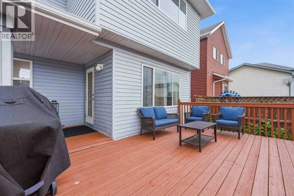 269 Tarington Close NE — photo 23