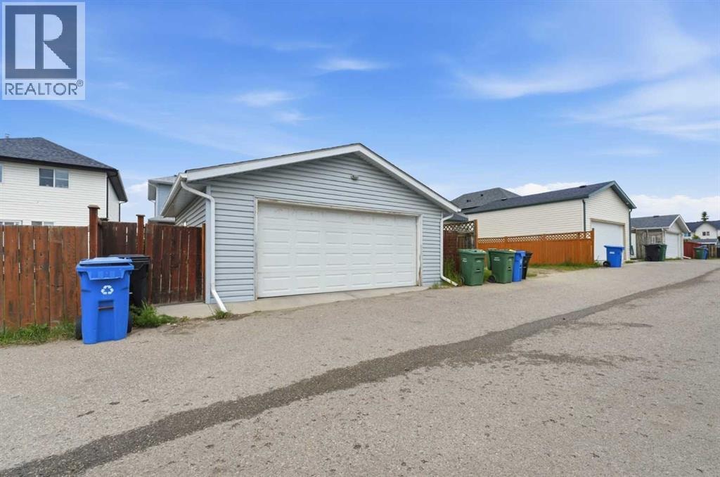 269 Tarington Close NE — photo 29