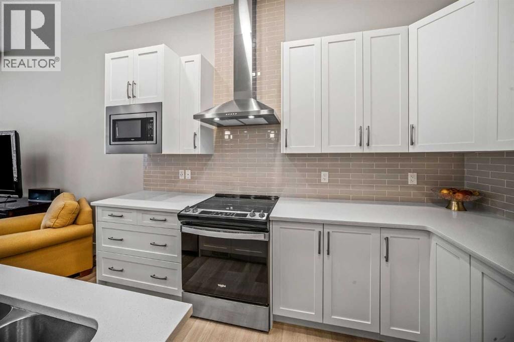 210 Crestbrook Common SW — photo 11
