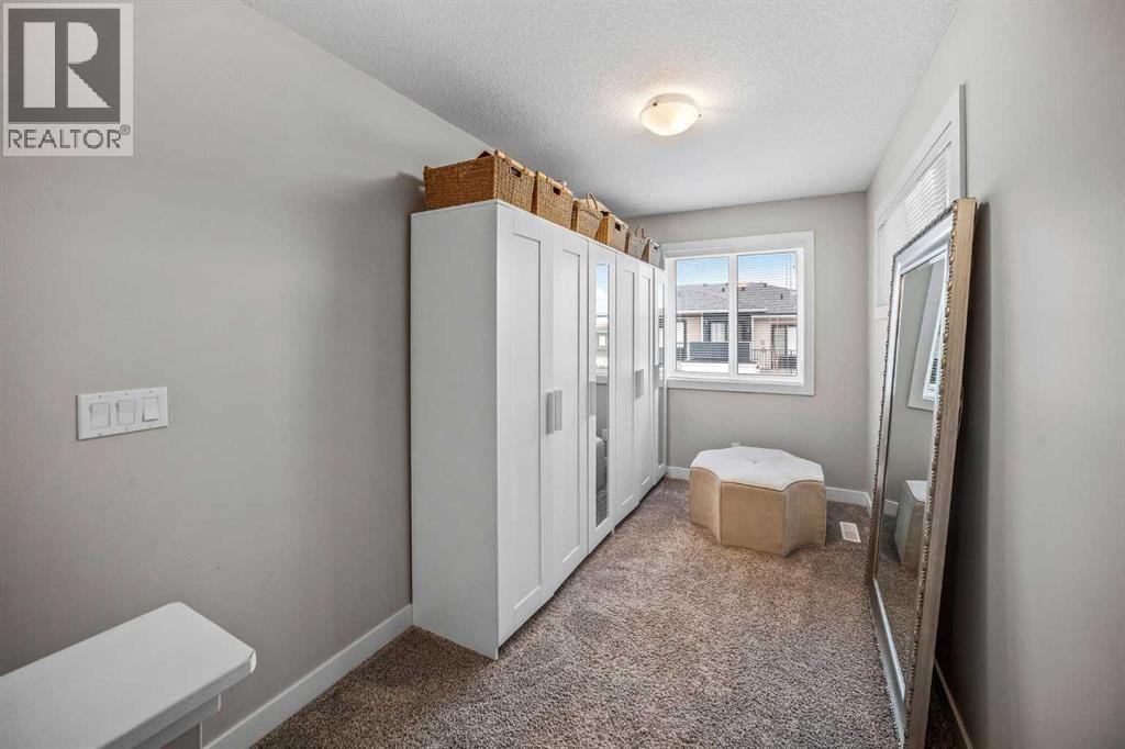 210 Crestbrook Common SW — photo 15