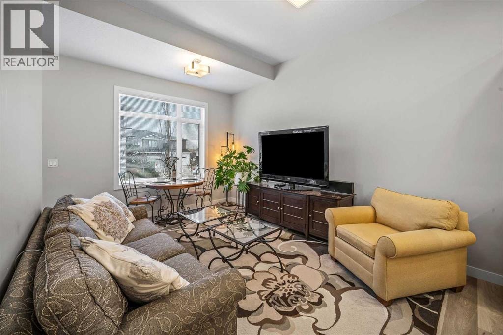 210 Crestbrook Common SW — photo 6