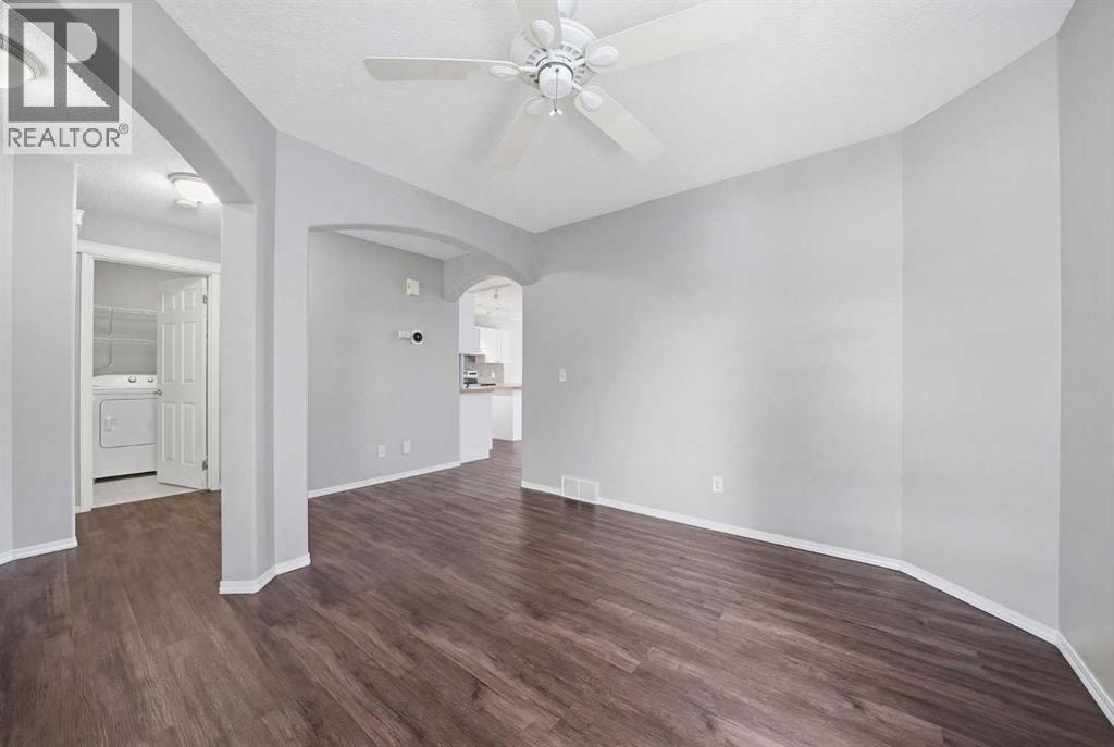 1076 Cranston Drive SE — photo 5