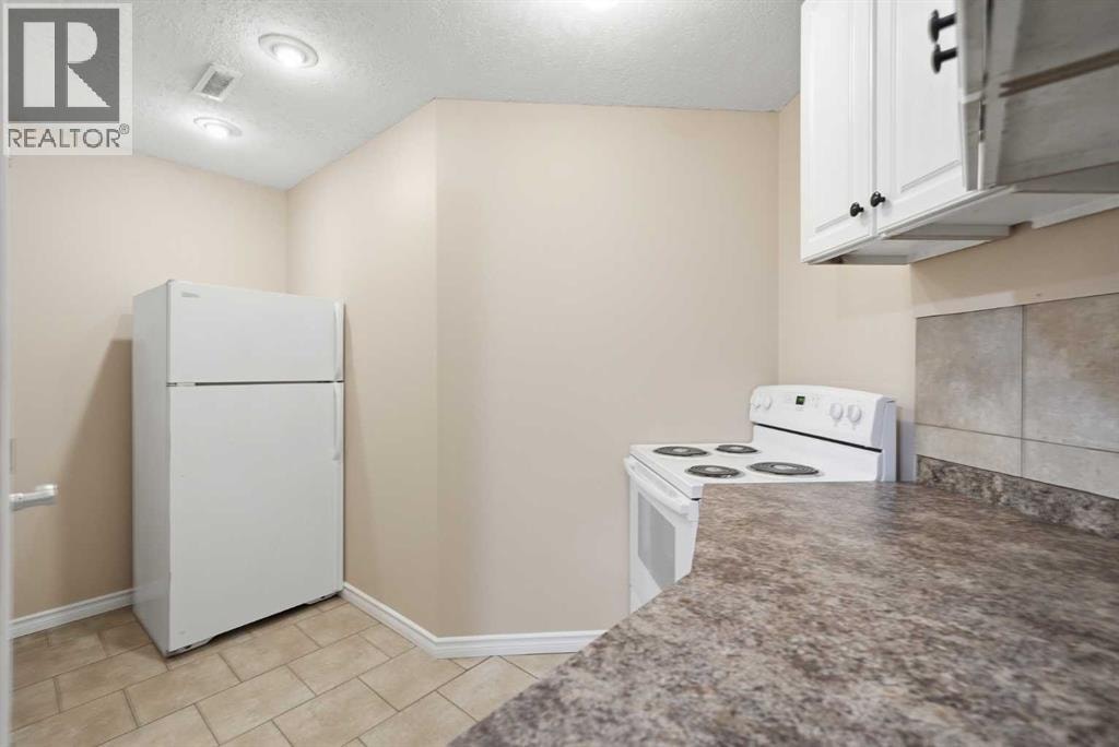 1076 Cranston Drive SE — photo 36
