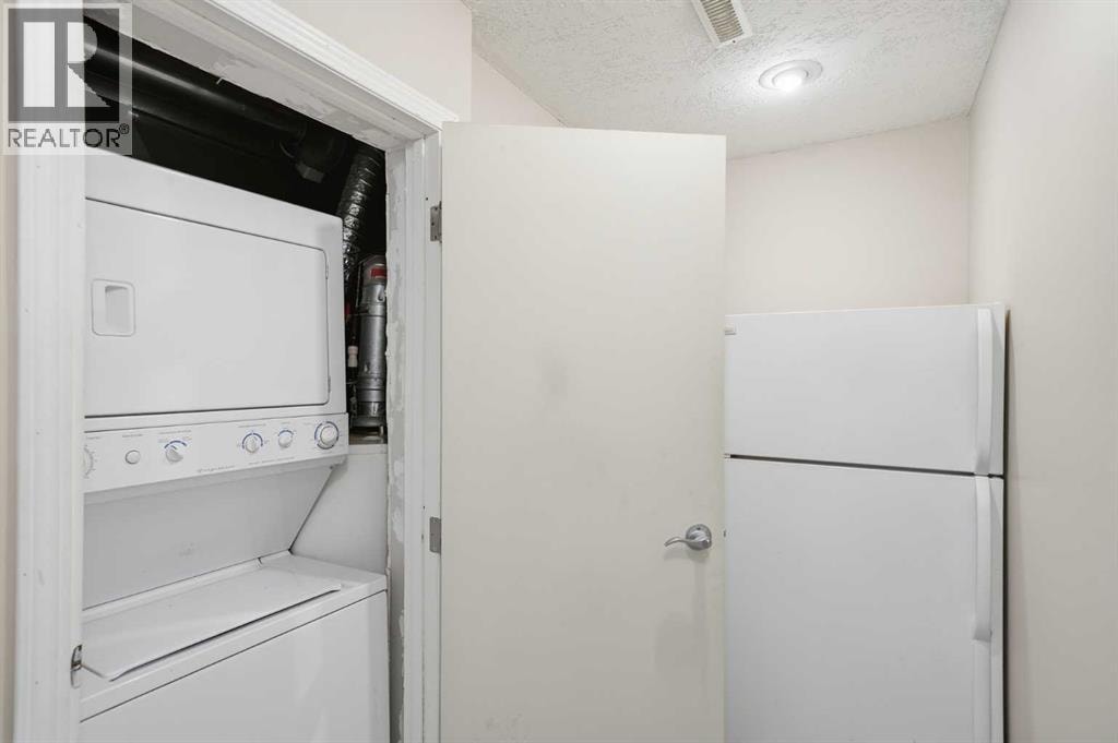 1076 Cranston Drive SE — photo 37