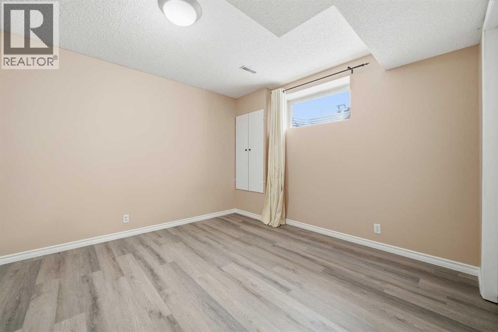 1076 Cranston Drive SE — photo 42