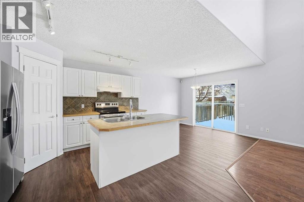 1076 Cranston Drive SE — photo 7
