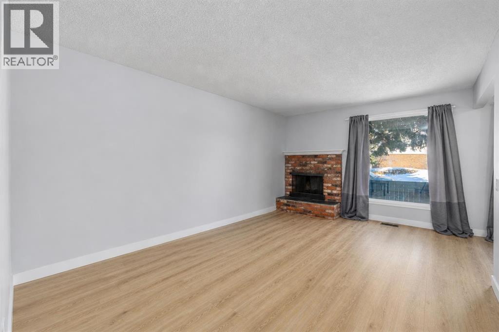 1, 5315 53 Avenue NW — photo 10
