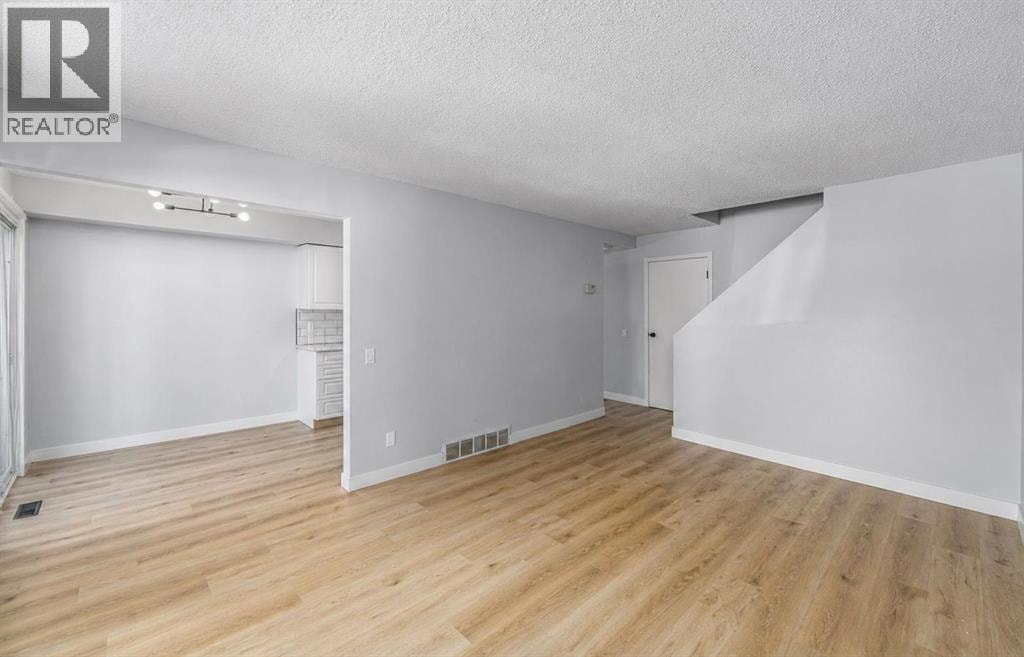 1, 5315 53 Avenue NW — photo 12
