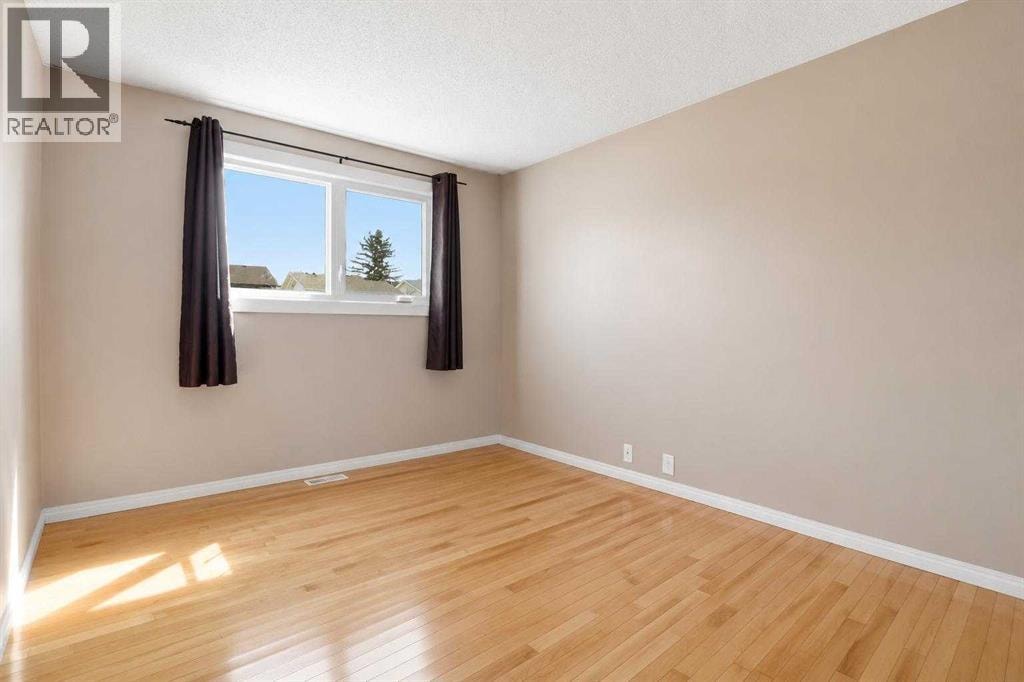 85 Abergale Close NE — photo 12