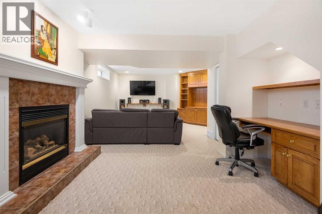 704 Woodside Drive NW — photo 39