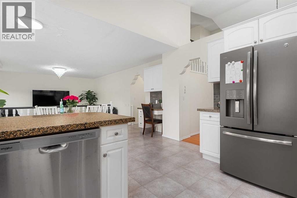 704 Woodside Drive NW — photo 17