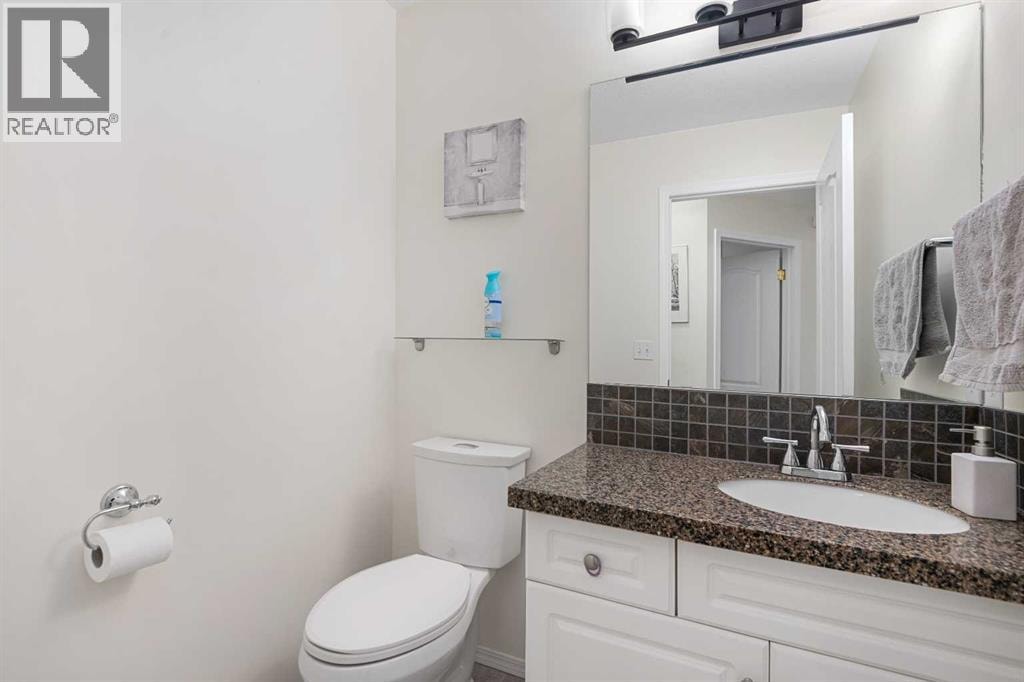 704 Woodside Drive NW — photo 23