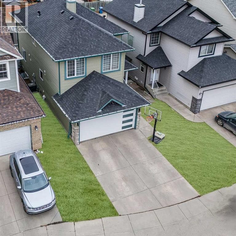 31 Saddleback Way NE